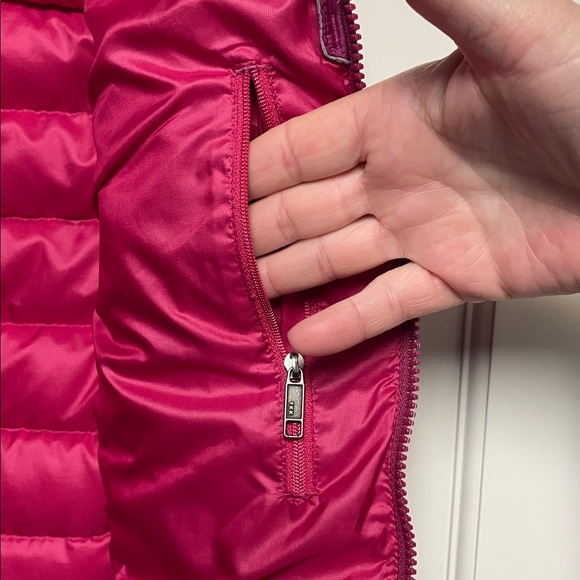 Patagonia Magenta Quilted Down Vest - Picture 6 of 9